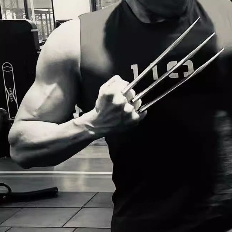 新款金刚狼爪 金刚狼爪子cos道具塑料爪子玩具手戴武器模型