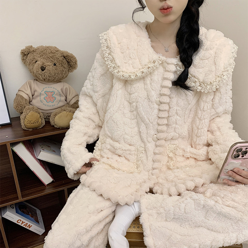 韩版娃娃领珊瑚绒睡衣女秋冬季2025新款加厚甜美法兰绒家居服套装,女士内衣/男士内衣/家居服,睡衣/家居服套装,淘宝优惠券,粉丝福利购,淘宝优惠卷