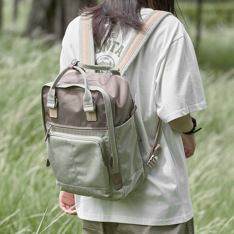 简约双肩包女大学生2023新款高级感书包明星同款旅行背包电脑包男