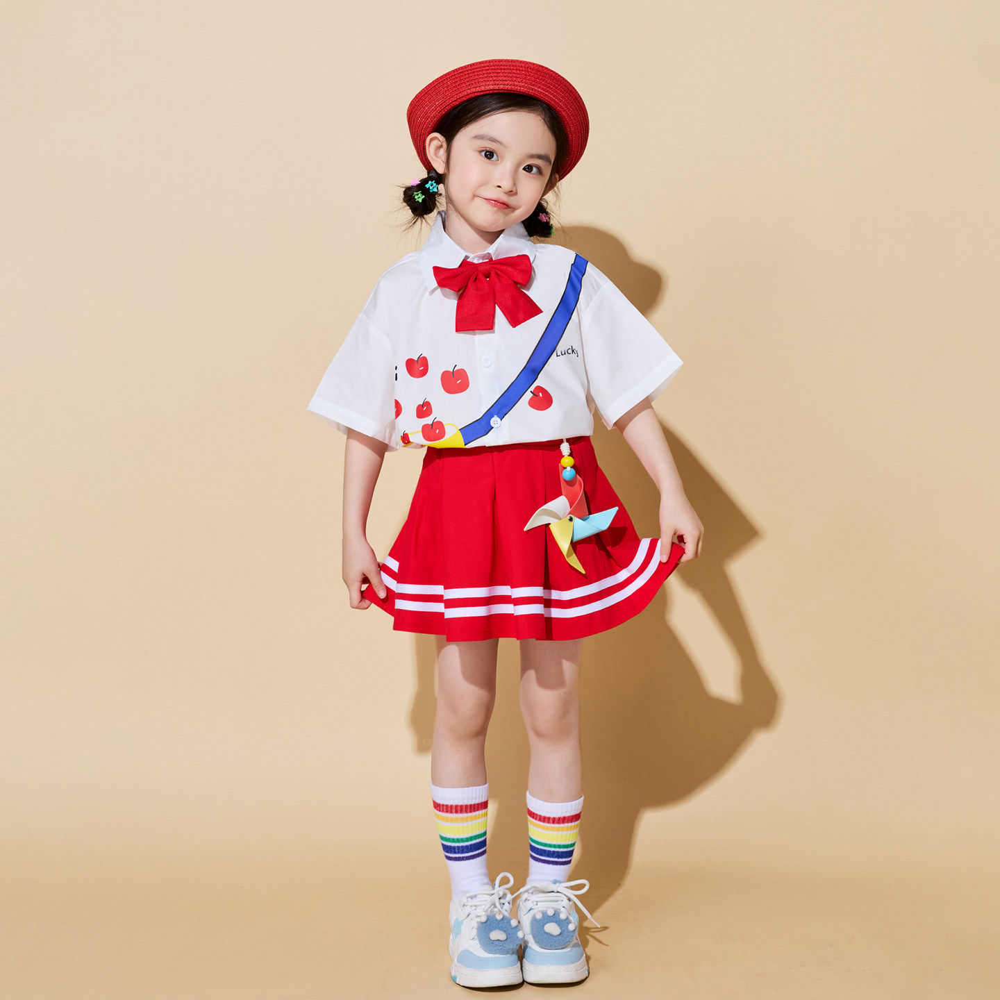 六一儿童啦啦队演出服中小学生运动会开幕式入场服装表演班服套装