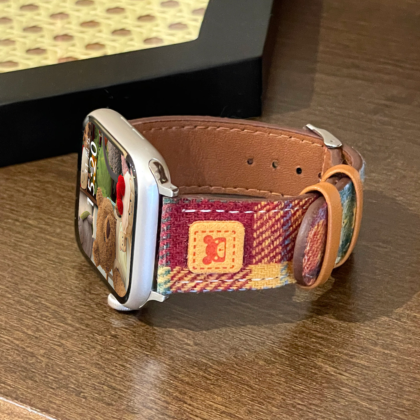适用华为watchfit5表带韩系新款格纹皮质华为手表fit4手表带秋冬fit4pro智能运动new腕带小众时尚高颜值
