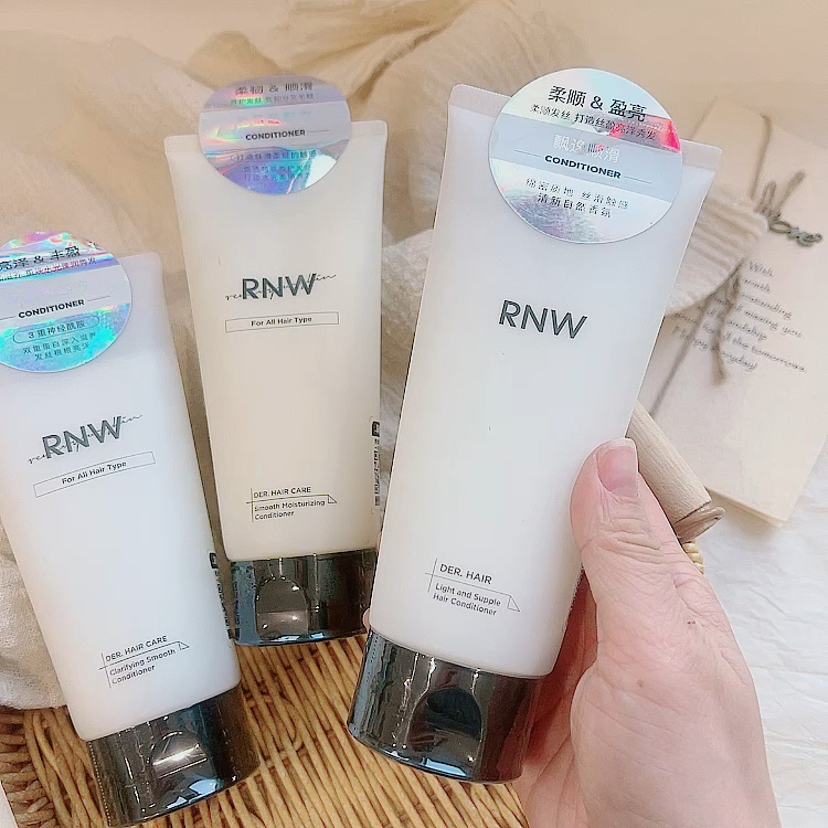 秀发如丝 护理有道~如家净透柔顺护发素润泽滋养柔韧发丝200ml