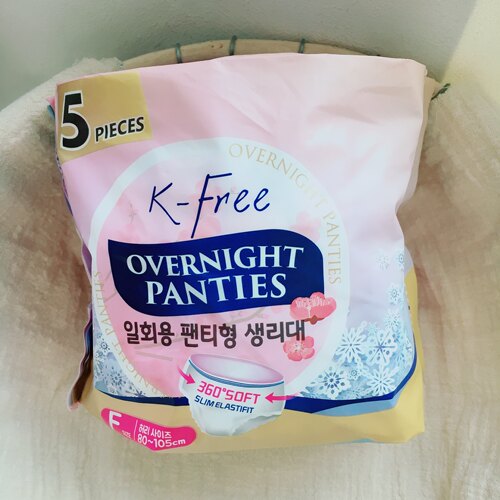 安心裤360度超薄裤型卫生巾