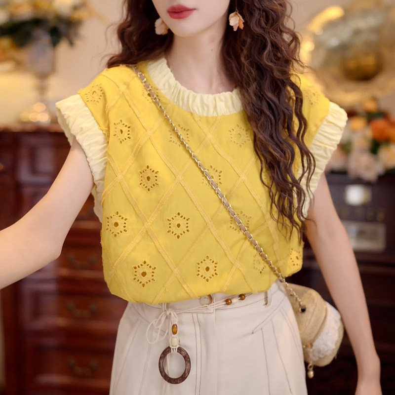 法式气质圆领镂空短袖T恤女2026夏季新款宽松显瘦设计感小众上衣