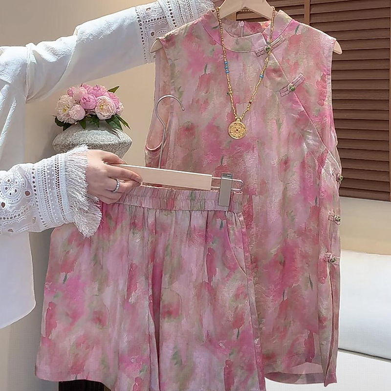 新中式国风高级感粉色马甲套装女夏盘扣无袖背心上衣短裤两件套潮