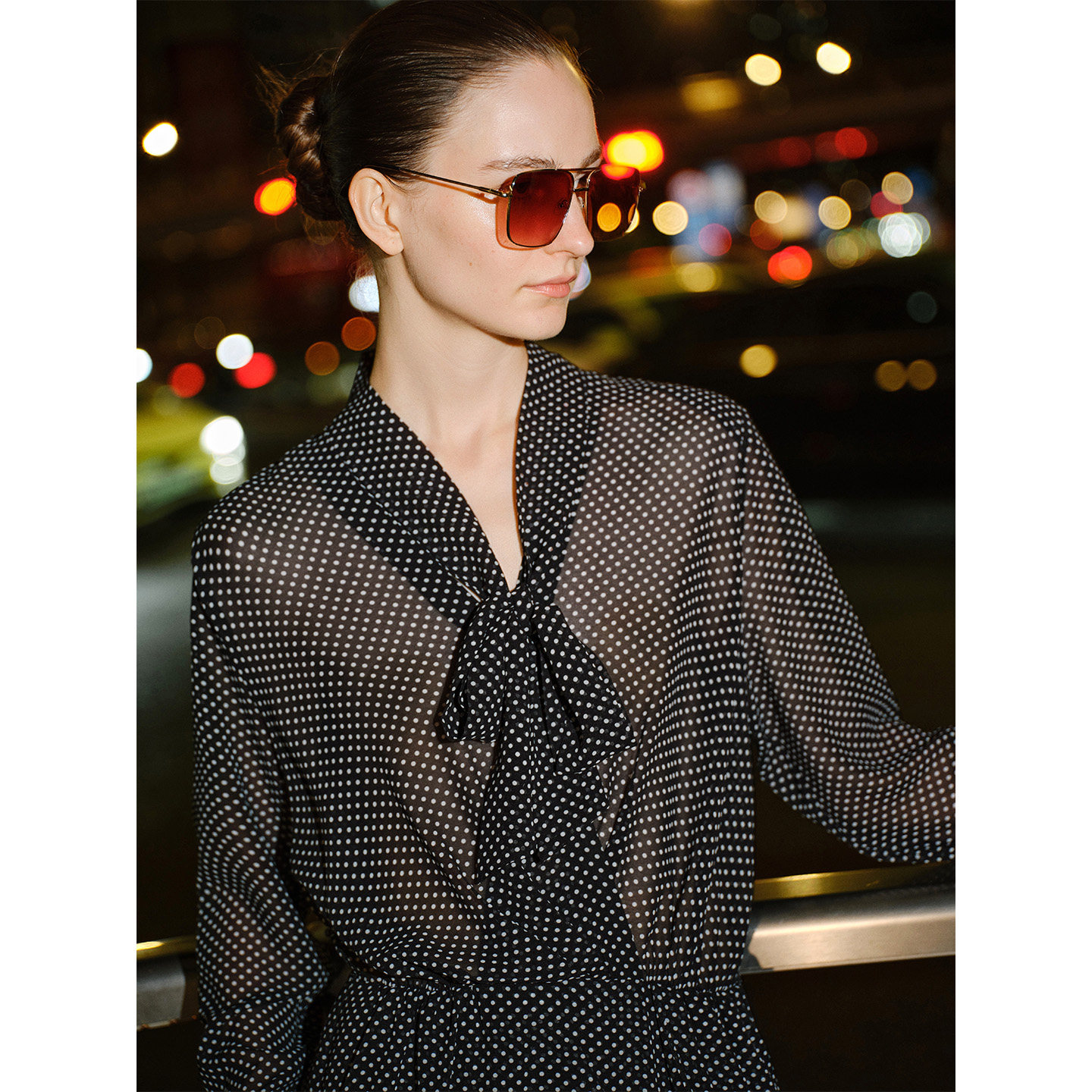 卓凡尼·华伦天奴长袖波点连衣裙