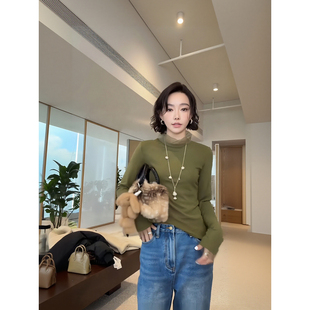 佟小白棉质肌理感法式网纱领拼接打底衫女秋冬舒适时尚内搭上衣