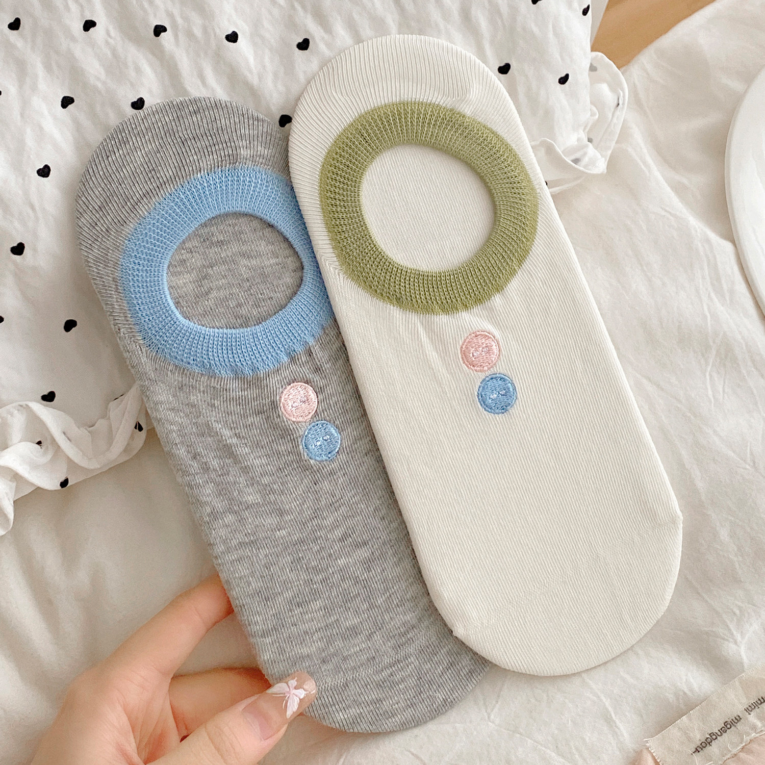 袜子女夏季薄款船袜纽扣刺绣拼色ins潮吸汗透气防滑低帮短袜夏天,女士内衣/男士内衣/家居服,船袜,淘宝优惠券,粉丝福利购,淘宝优惠卷