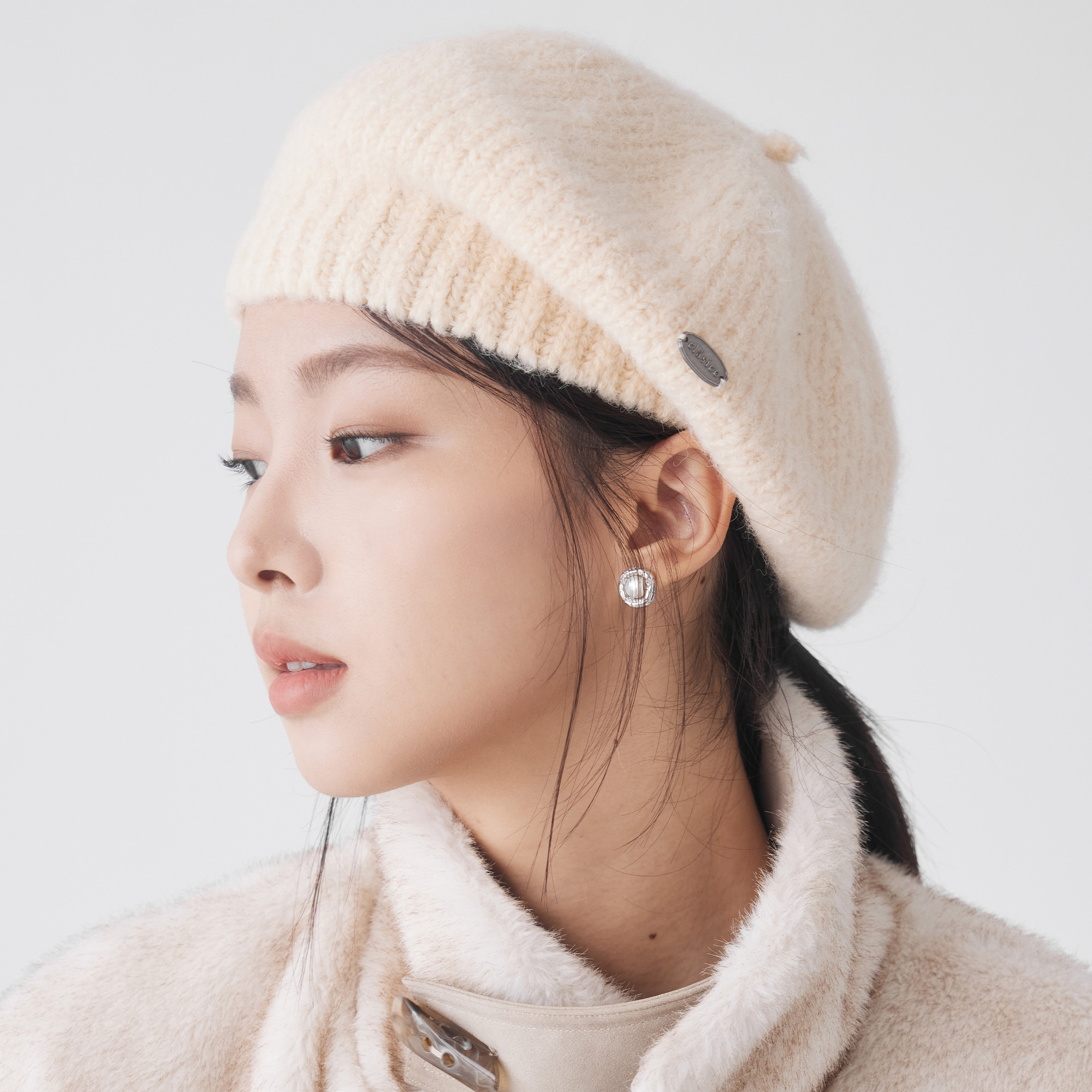 clásico立边针织纯色贝雷帽