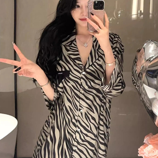 冰丝睡裙夏季女款斑马纹高级感2026年新款夏天女士男友衬衫风睡衣