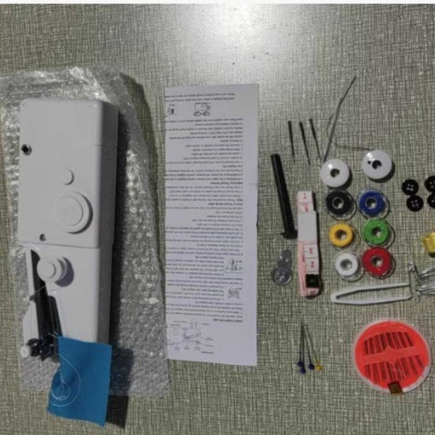 供应缝纫机 自动缝纫机手持家用方便缝衣服缝纫机现货批