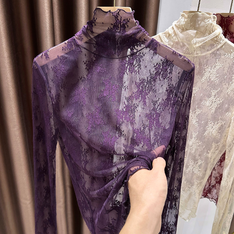 紫色精致勾花蕾丝高领打底衫女