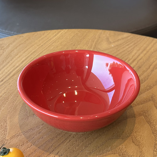 TUXTON红色系列餐盘圣诞红餐具