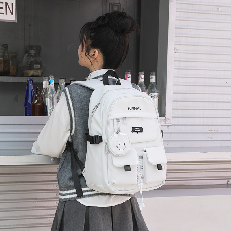 大学生女生简约设计感书包图片