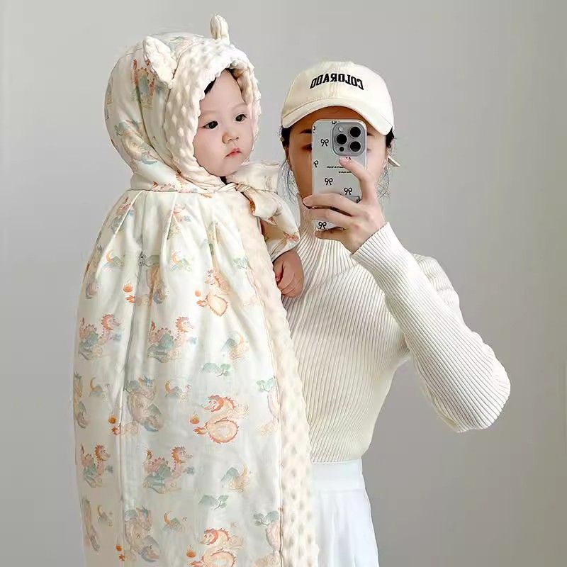 婴儿外出斗篷宝宝披风防