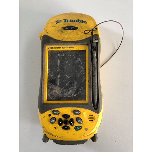 客服在线:美国天宝Trimble GeoXM2008,屏幕玻璃碎了,只【议价】