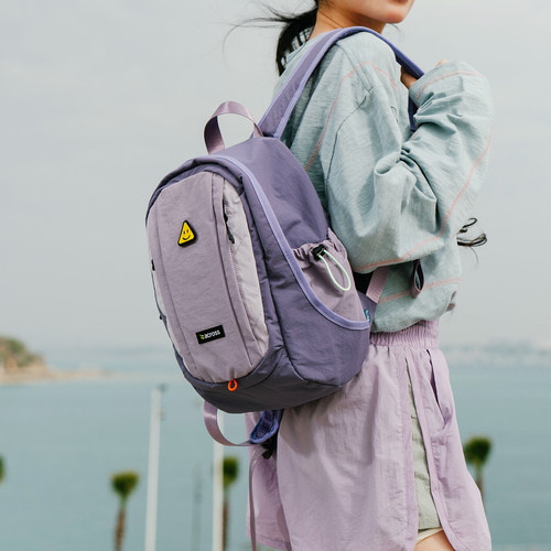 ACROSS休闲轻户外防水轻便双肩包