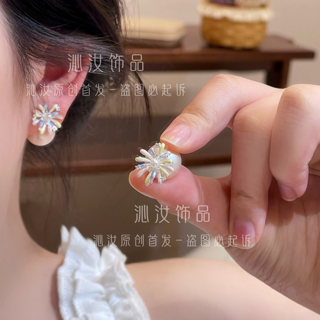 【沁汝饰品】QR598彩色焰花耳环超仙小众气质夏日彩色多巴胺耳饰