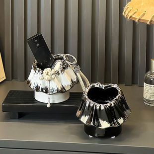 高级感轻奢桌面遥控器收纳盒化妆品面膜杂物化妆刷笔筒置物架陶瓷