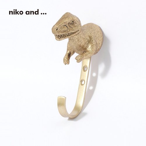 图片中的配饰配件均为搭配用，不做赠品销售