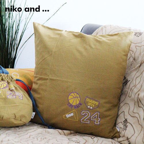 nikoand...简约现代纯棉抱枕