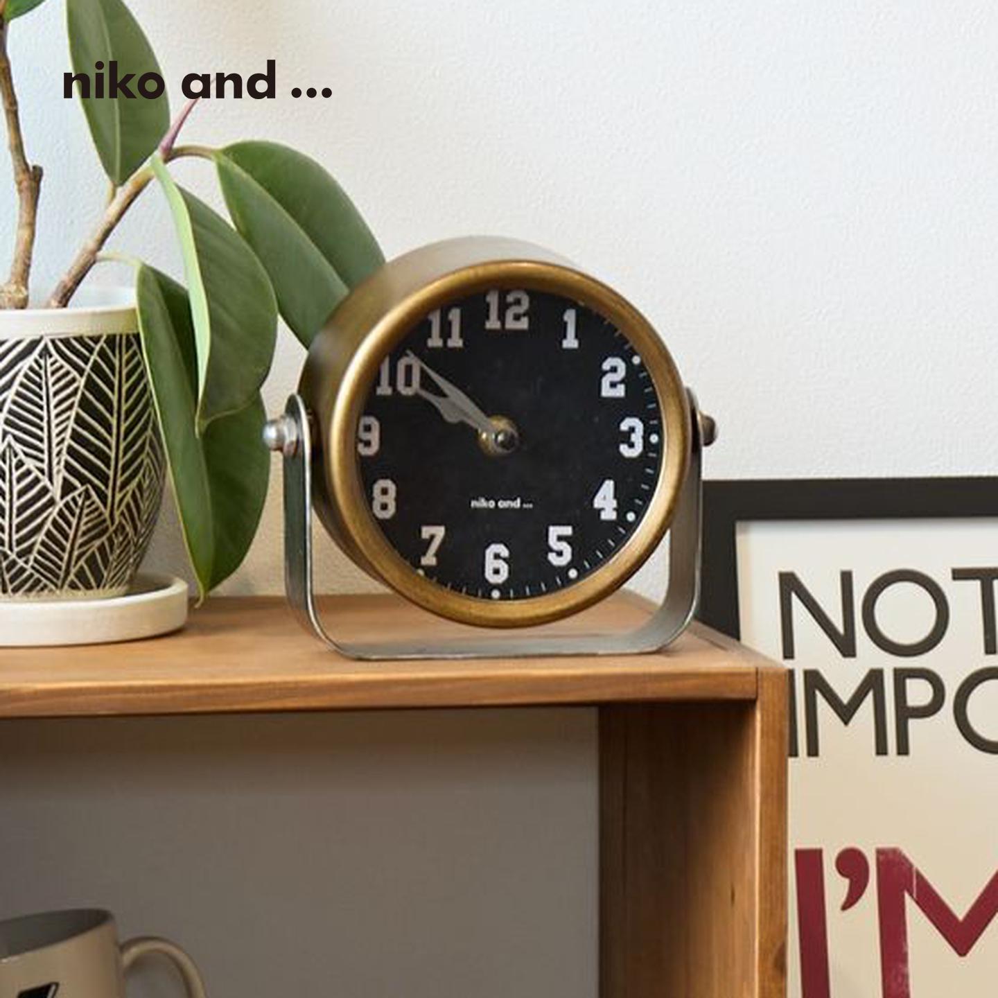 niko and ... 座钟2025新款复古简约美式桌面装饰时钟459814