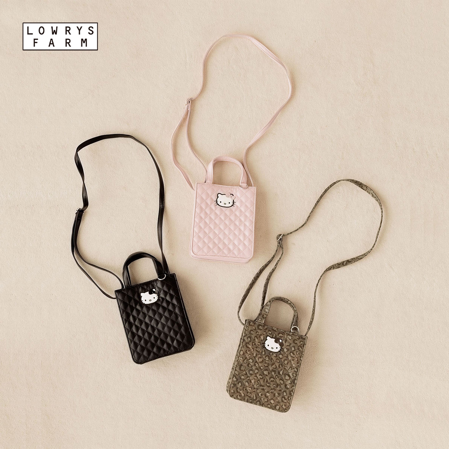 LOWRYS FARM Sanrio联名2025新款Kitty菱格刺绣斜挎包580256