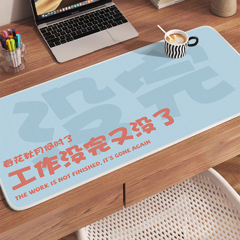 蓝色夏季冰丝办公桌垫学生课桌布2024年新款透气鼠标垫电脑桌台垫