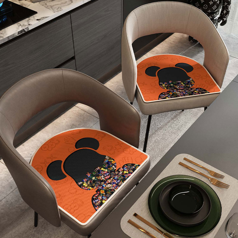 通风透气0甲醛无异味防滑餐椅垫