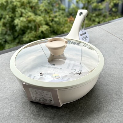 市面少见 外贸品牌货20/24/28CM 内外陶瓷加深平底加厚高煎锅