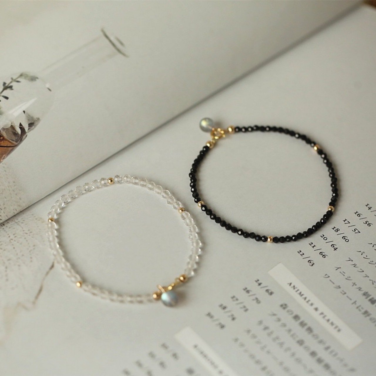 进口黑白配黑尖晶石 天然月光石白水晶拉长石14k包金细手链情侶闺