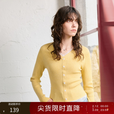 丽雪leisure2025冬季新款假两件针织衫蕾丝拼接修身上衣女