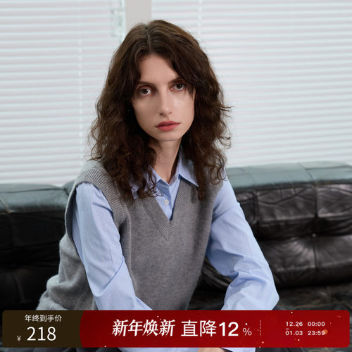 丽雪leisure2025冬季新款假两件针织衫长袖条纹翻领套头衫女