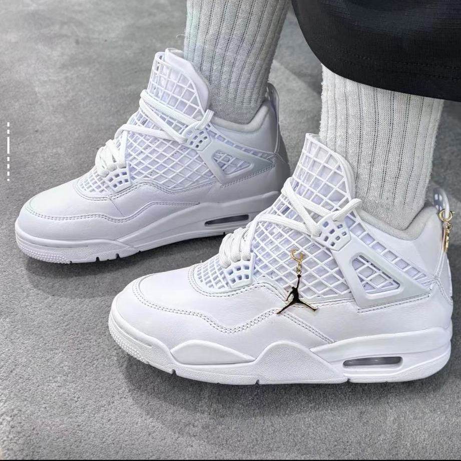 Nike/耐克AIR JORDAN4女子运动复古舒适中帮篮球休闲鞋FN7251-107