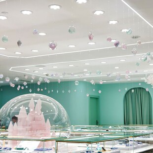 七夕珠宝店布置店铺门店r橱窗装饰场景氛围空中吊饰吊顶天花板挂