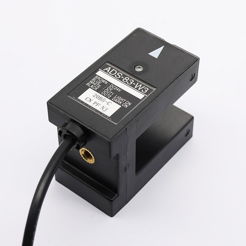 电梯平层感应器ADS-81-W3 83-W3光电开E关ADSC-91-W3 93-W3感应器