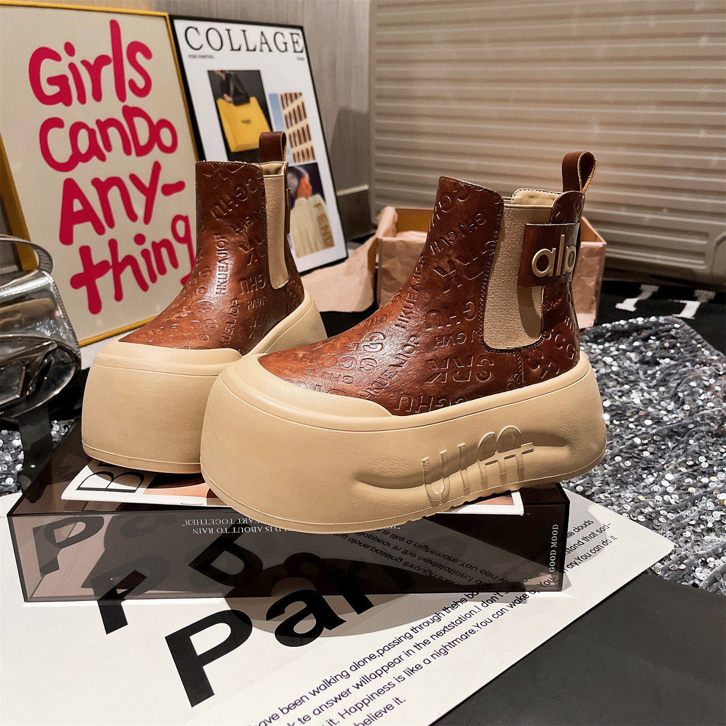 真皮马丁靴字母印花大头厚底松糕增高机车靴短筒靴小个子6cm女鞋,女鞋,马丁靴,淘宝优惠券,粉丝福利购,淘宝优惠卷