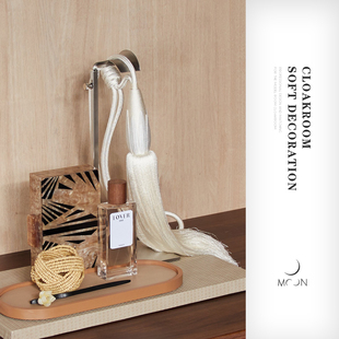 MOON慕空间样板房衣帽间女士梳妆台摆件售楼处展厅摆设道具装 饰品