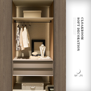 MOON慕空间样板房衣帽间女士衣柜衣服帽子摆件全屋定制展厅装 饰品