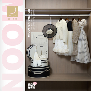 MOON慕空间样板房儿童衣帽间女孩衣服裙子摆件家居展厅装 饰品道具