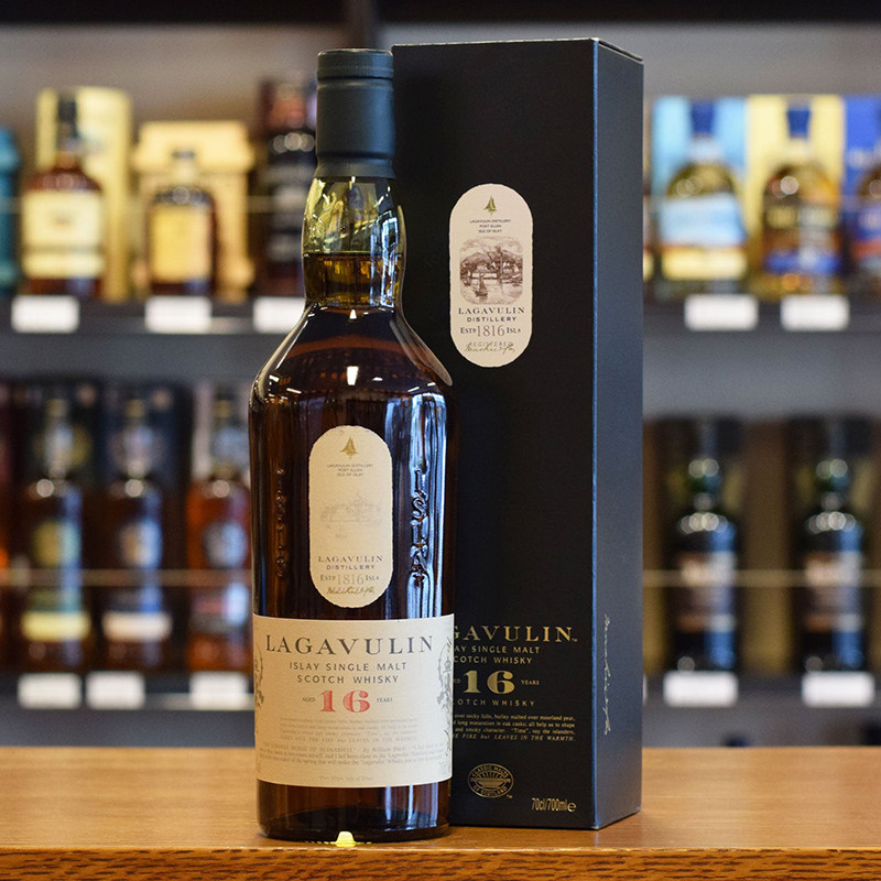 分享装lagavulin乐加维林16年威士忌8微醺小瓶迷你