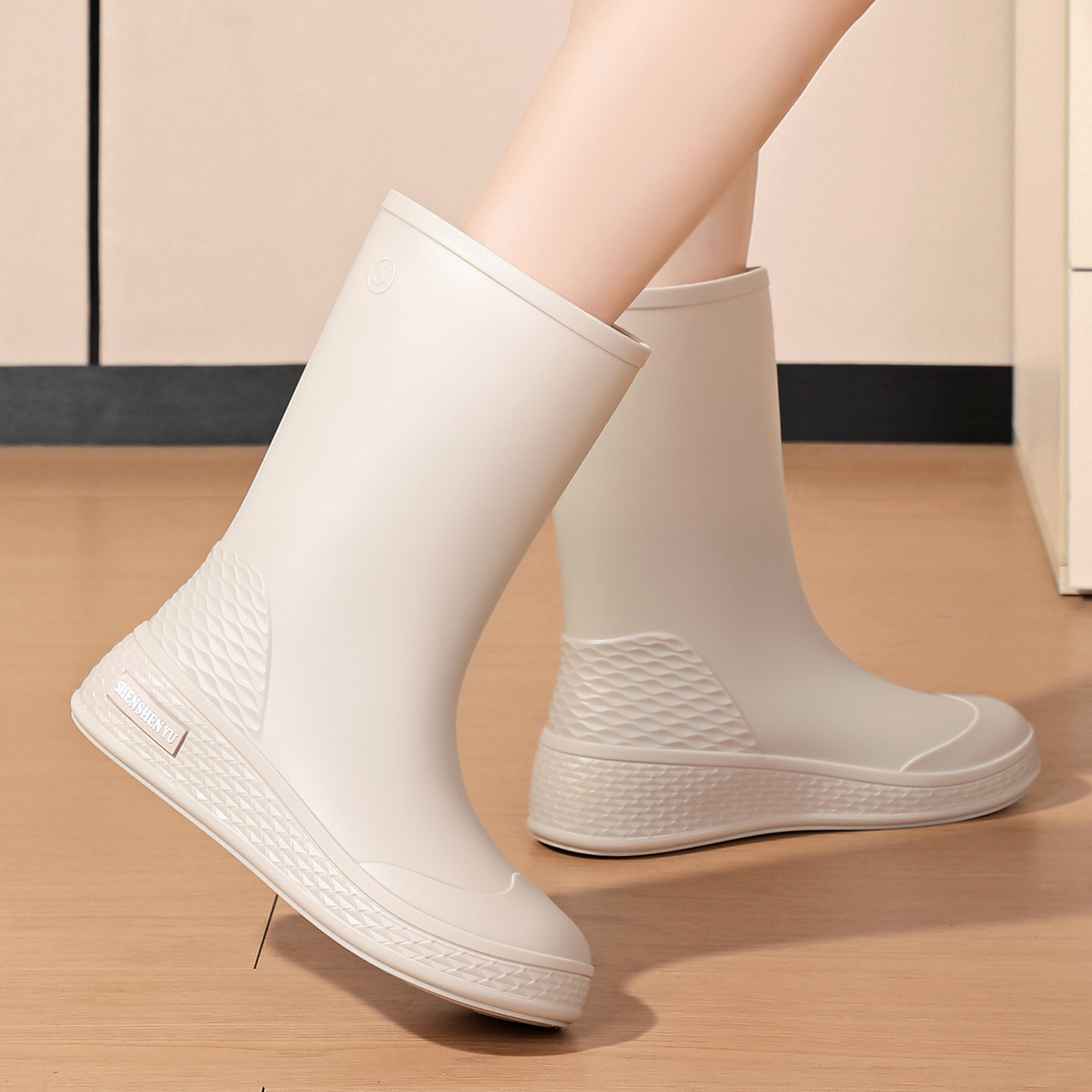 韩版时尚中筒雨鞋女防滑