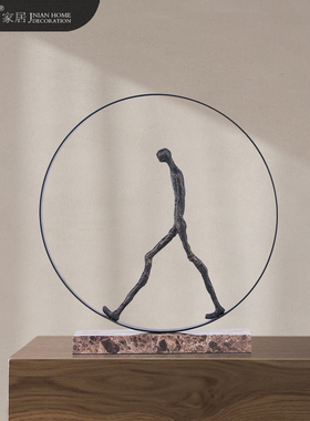 现代简约创意黑色铁艺人物雕塑金属摆件酒店办公室玄关书房装饰品