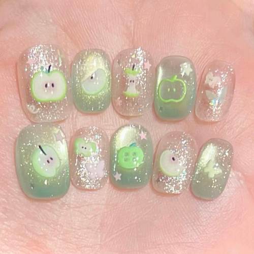 2025年春夏新款绿色清新猫眼短款穿戴甲立体青苹果美甲贴片