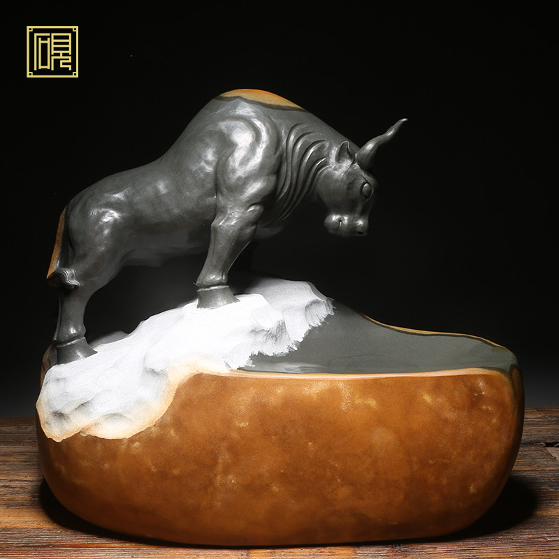 孤品歙砚老坑砚台《牛气冲天》
