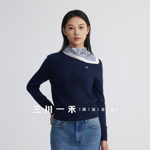 三川一禾女士纯色圆领刺绣针织开衫秋季新款时尚百搭宽松打底毛衣