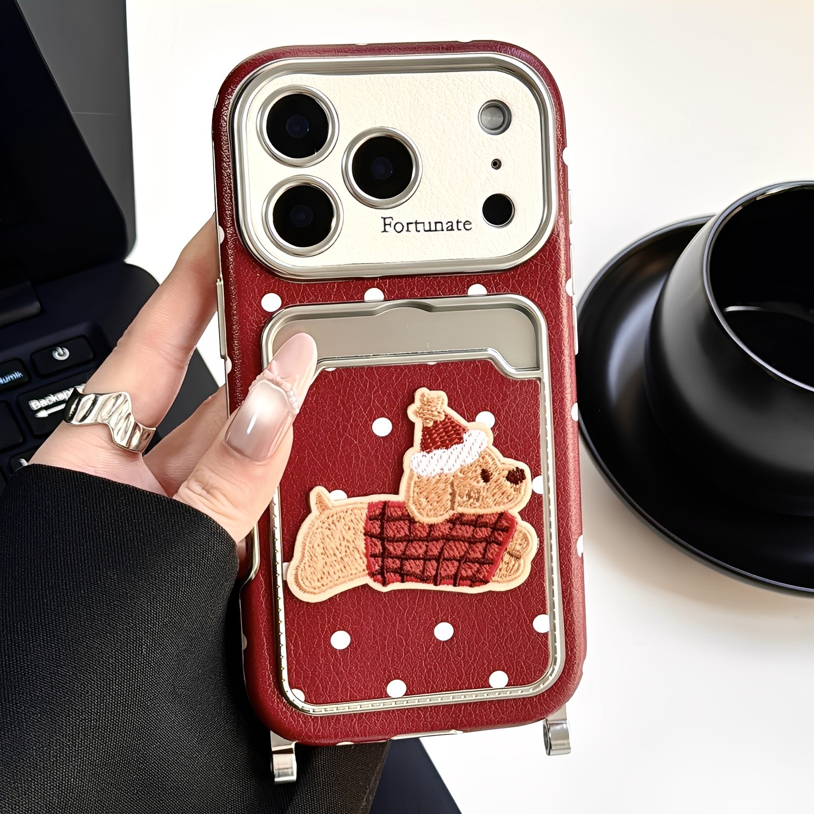 韩国波点腊肠狗适用iphone16pro苹果17手机壳13大视窗15pro可插卡14proamx全包镜头防摔保护套带挂绳女高级感