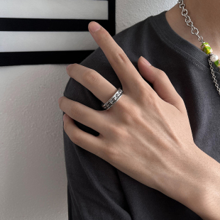 原创潮牌十字架戒指男女同款 高级感复古情侣指环 轻奢小众设计个性