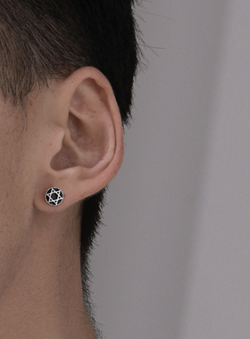 S925银耳钉男潮个性嘻哈单只男款简约黑色欧美潮人男士耳环耳饰品