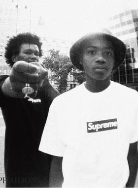 现货 Supreme 美国时尚潮流品牌25周年 红色Supreme标志 街头文化 跨界合作 800+照片 英文原版 费顿出版社 phaidon 精装大开本